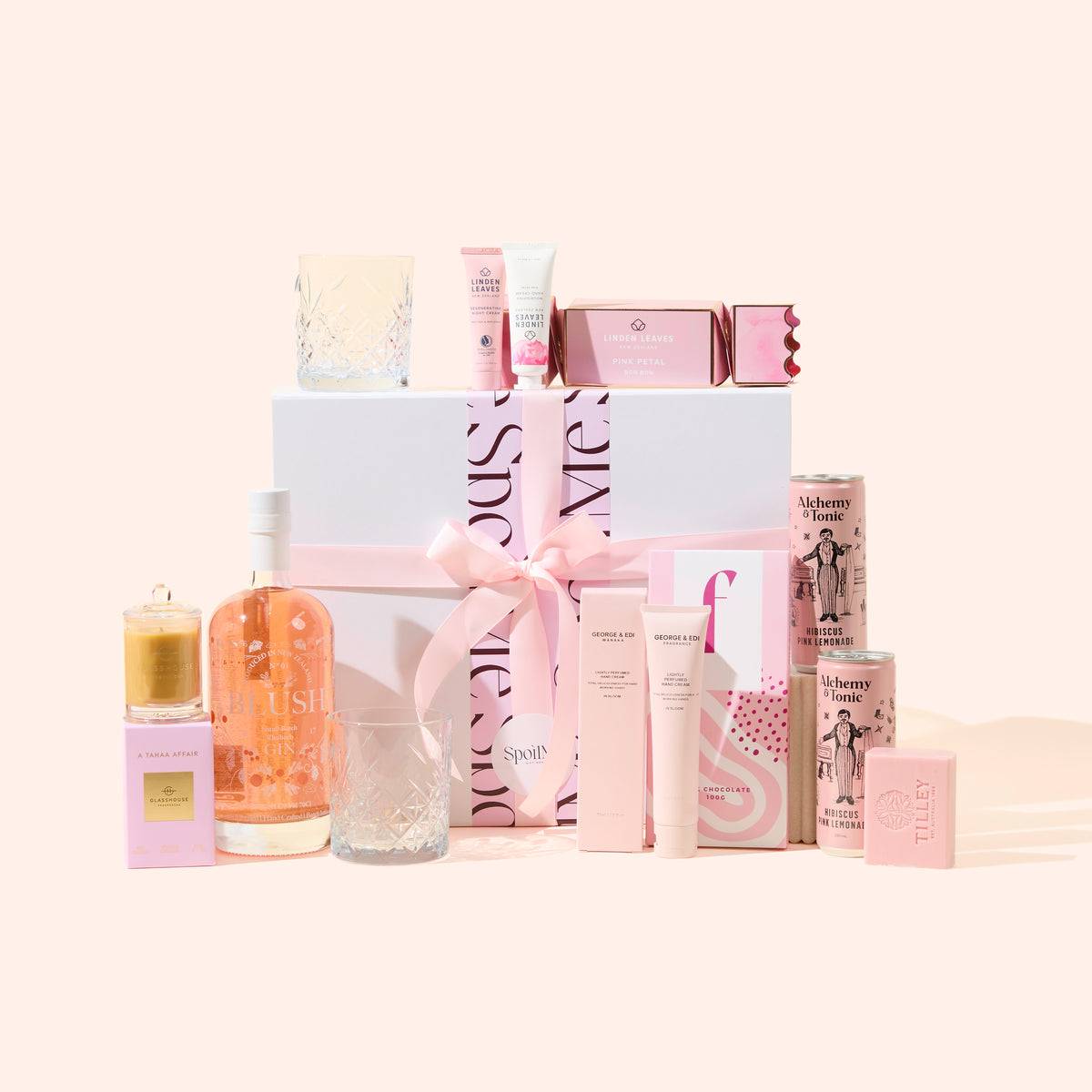 Pink Edit luxury gin and pamper gift box with blush pink products
