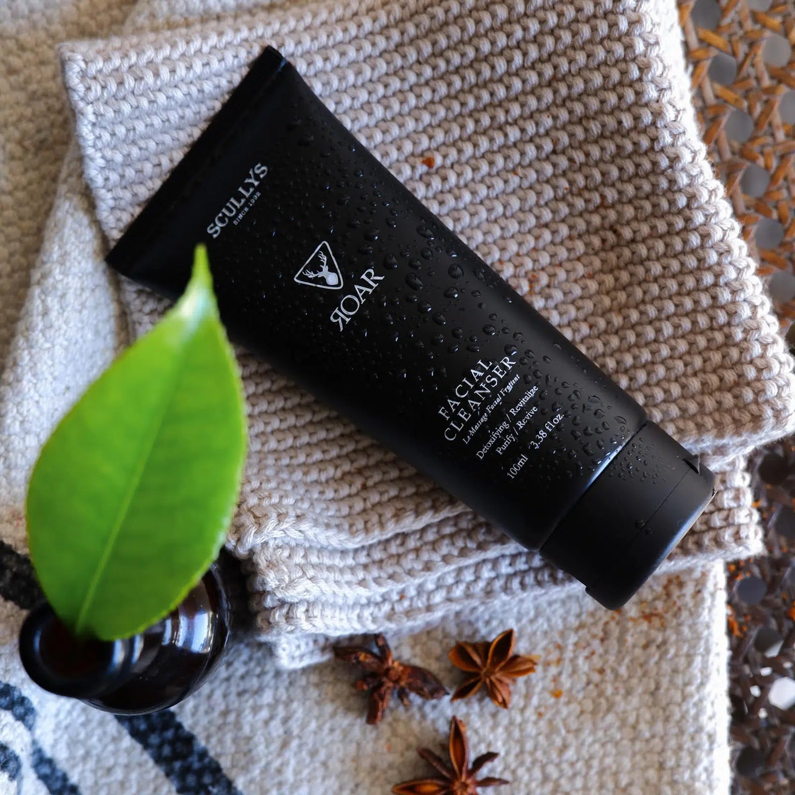 Roar men’s facial cleanser - gift box nz