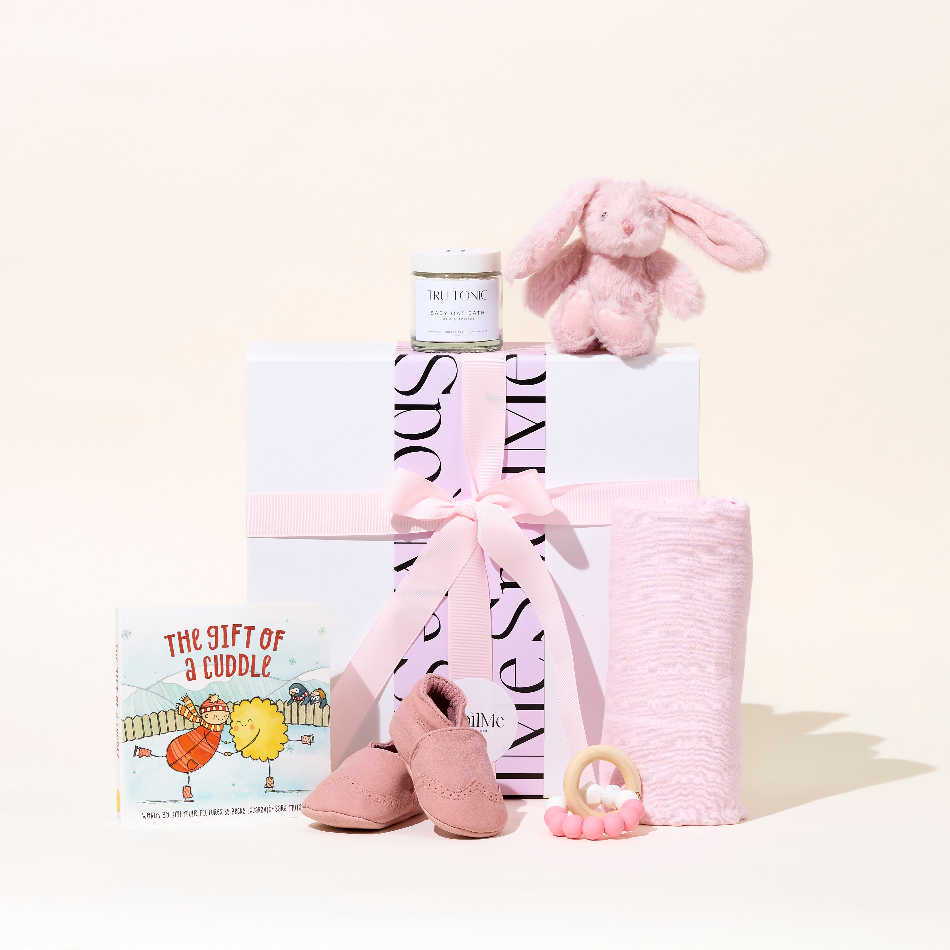 Welcome baby // pink gift box - nz