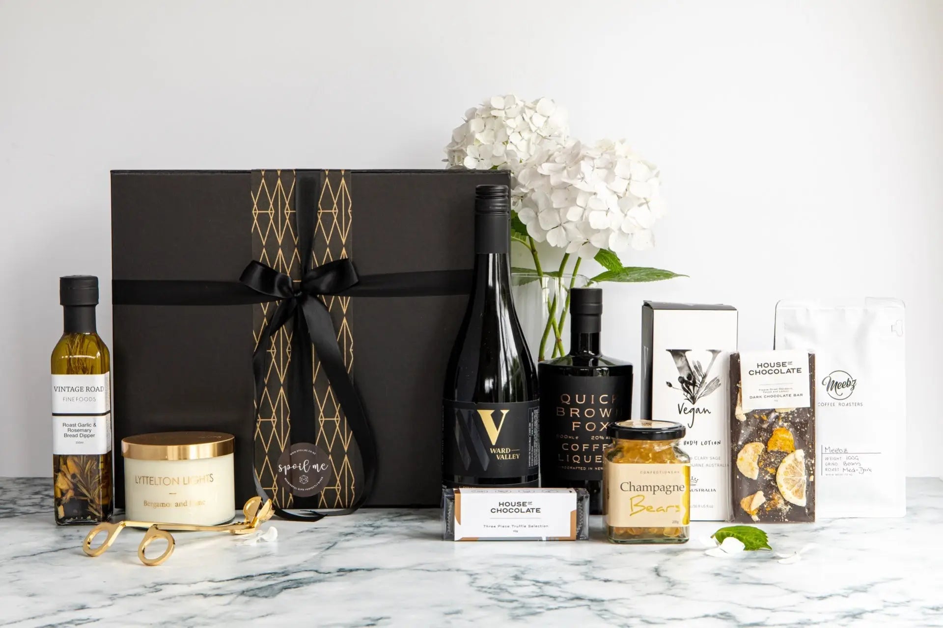 4 reasons why real estate agents should give a settlement gift