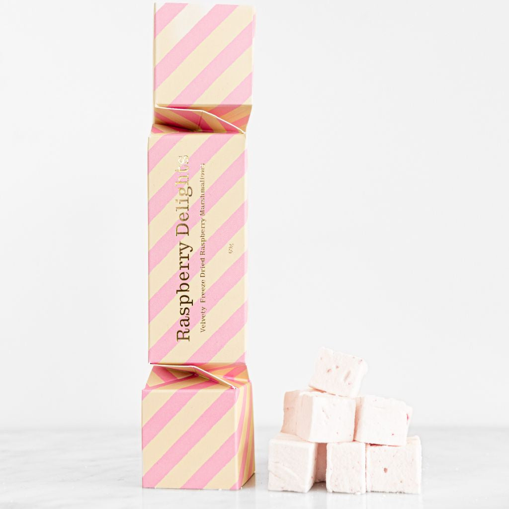 Soft raspberry marshmallow with freeze dried raspberry and sugar