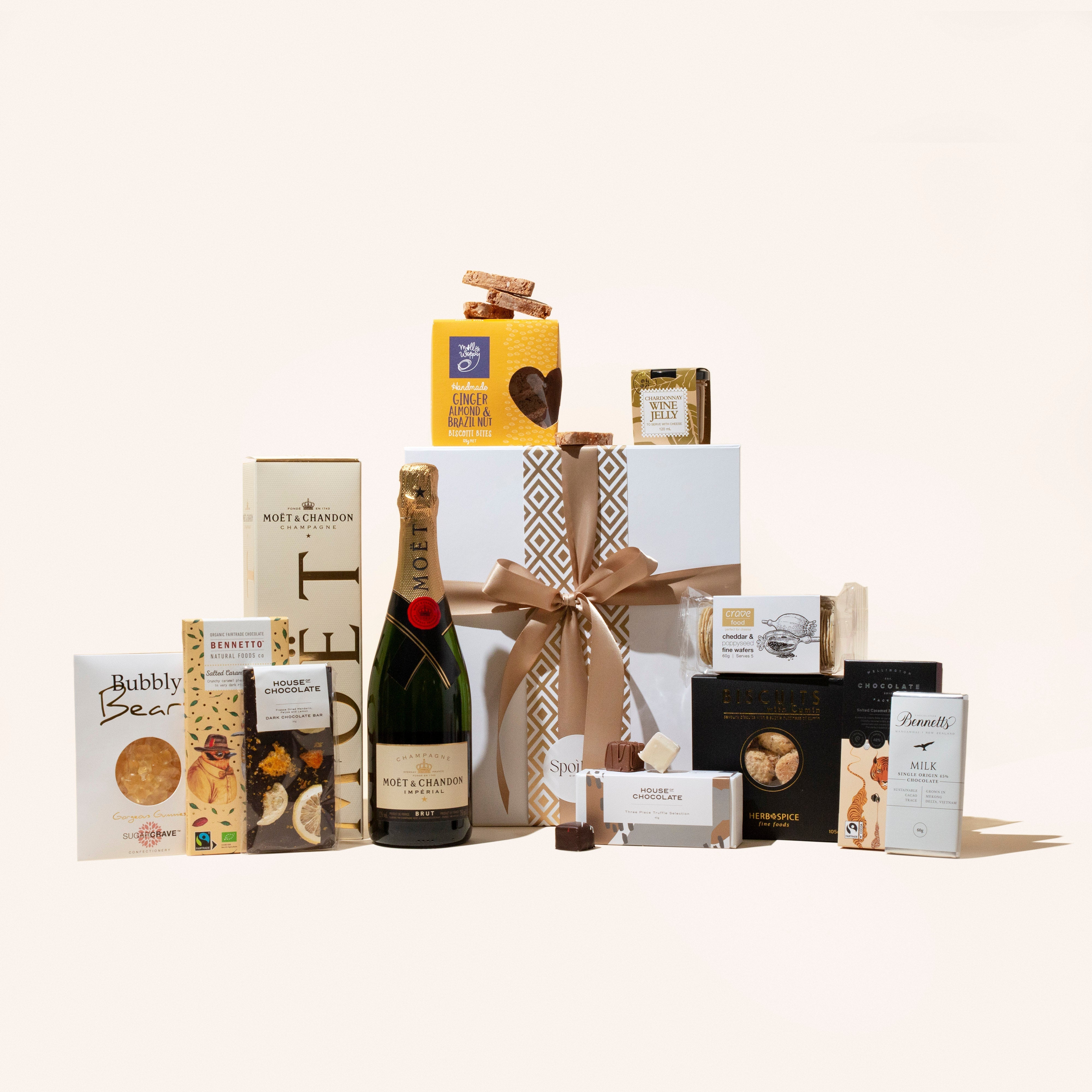 Celebrate in style gift box - nz